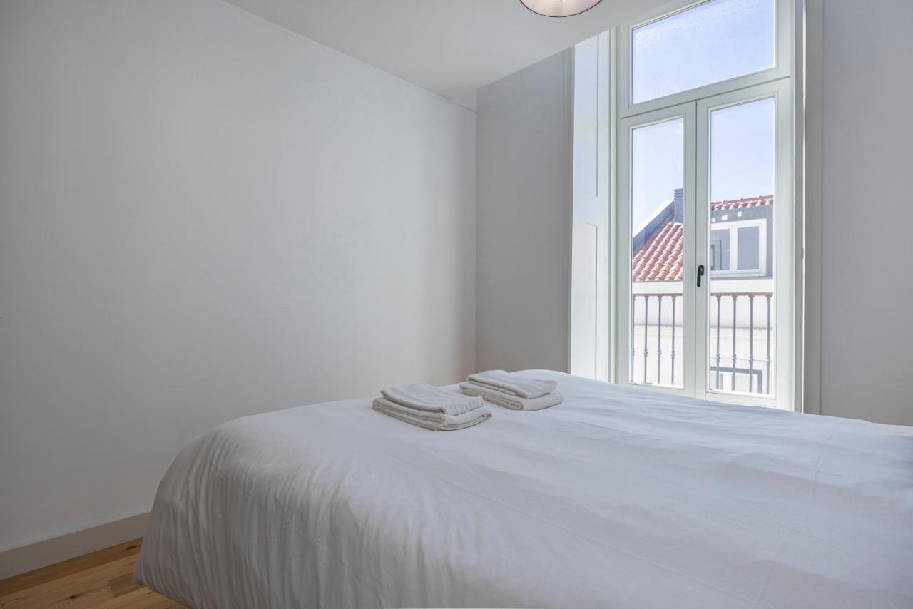 Glamorous 3Bdr Apartment In City Center By Lovelystay Lisbon Luaran gambar
