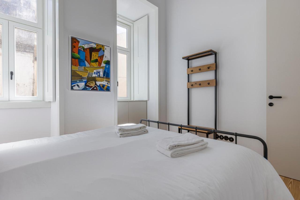 Glamorous 3Bdr Apartment In City Center By Lovelystay Lisbon Luaran gambar