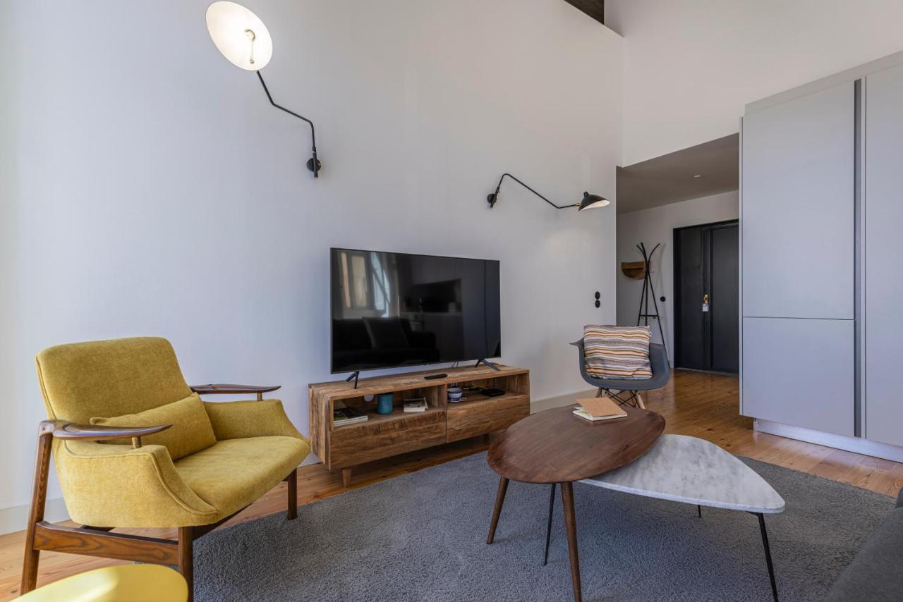 Glamorous 3Bdr Apartment In City Center By Lovelystay Lisbon Luaran gambar
