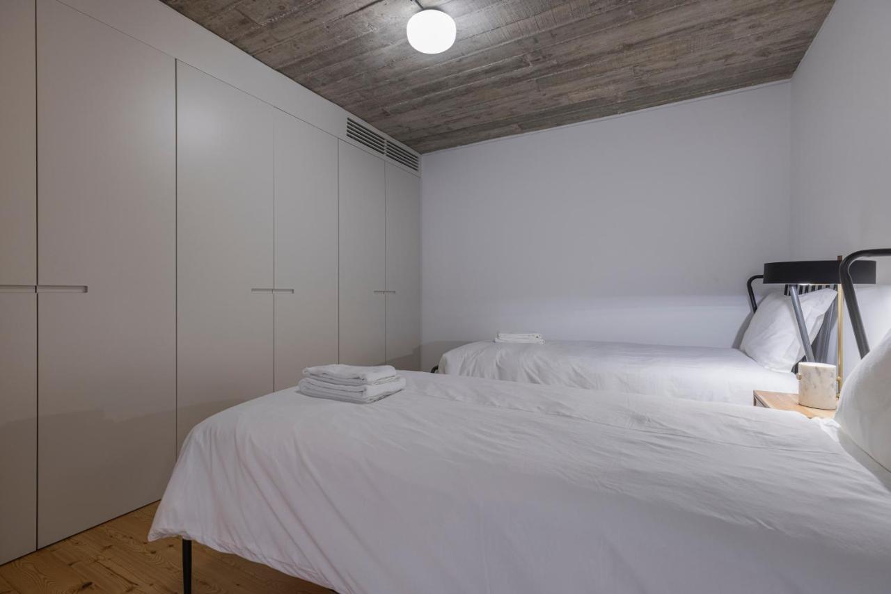 Glamorous 3Bdr Apartment In City Center By Lovelystay Lisbon Luaran gambar