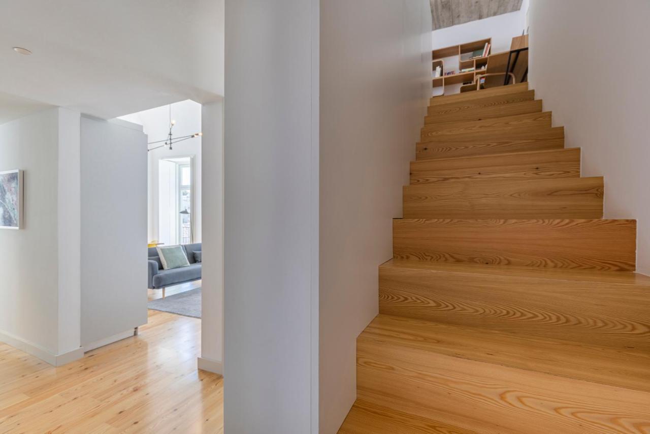 Glamorous 3Bdr Apartment In City Center By Lovelystay Lisbon Luaran gambar